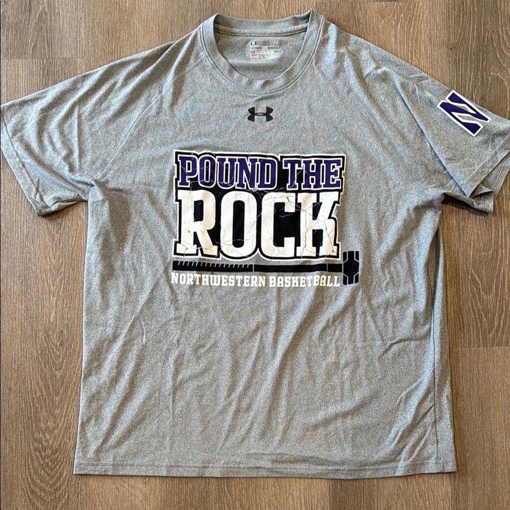 Under Armour Northwestern Gray Graphic Men's Shirt